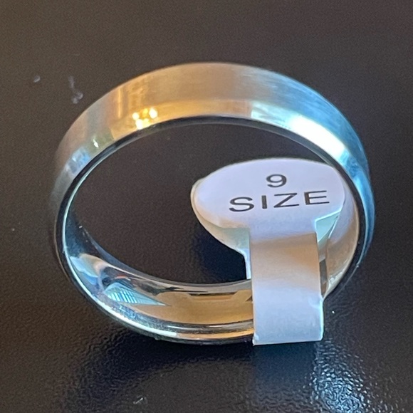 6mm silver stainless steel ring - Picture 2 of 11